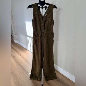 Faherty Olive 100% Linen Sleeveless Jumpsuit